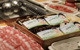 海底捞换帅！原CEO转战外洋
市场，“暖锅
一哥”发急
寻增量