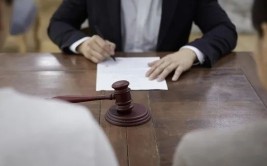 刷屏网络的“73亿元天价仳离
案”或生变！