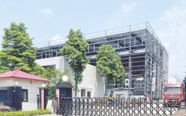 每经记者实地观察
发现：中银绒业并购资产尚无红利
本领
，董事长“朋侪
圈”存疑