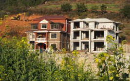 鼓励放弃、退出农村宅基地进城购房，多地出台新政去库存