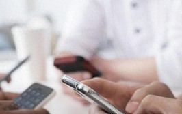 中国二季度手机市场出货量增近9%，苹果四年来初次
跌出前五
