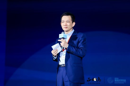 姚洋：上海假如
要比肩香港和伦敦，不应该搞制造业、高科技，上海应该变成国际金融中心 时时快讯
