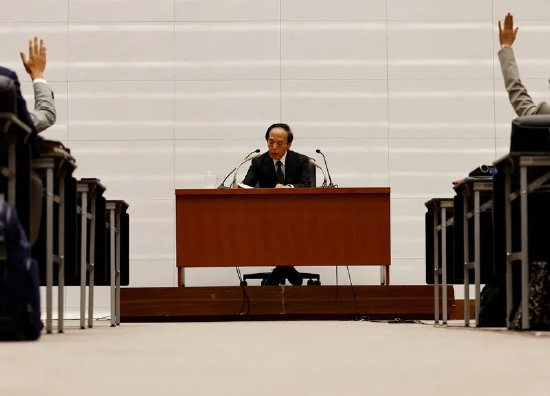 日本央举动
鹰派打开双重惊喜的大门 时时快讯