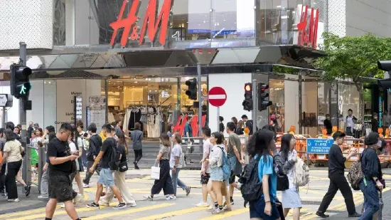 HM股价大跌 其整年
利润率目标和6月贩卖
远景
令人猜疑
 时时快讯
