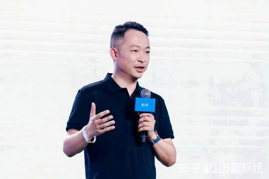 知乎周源：AI搜刮
是生产力工具，也是发现天下
的毗连
器 时时快讯