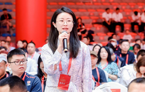 五粮液股东大会：以稳健之姿 积蓄进取之力 开启高质量发展新篇章 五粮液股东大会：以妥当之姿 积贮进取之力 开启高质量发展新篇章 时时快讯