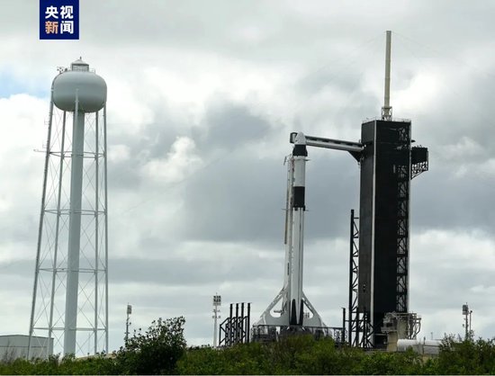 7年来第一次失败！“猎鹰9”火箭发动机炸了，20颗“星链”卫星可能保不住？马斯克发声 7年来第一次失败！“猎鹰9”火箭发动机炸了，20颗“星链”卫星大概保不住？马斯克发声 时时快讯